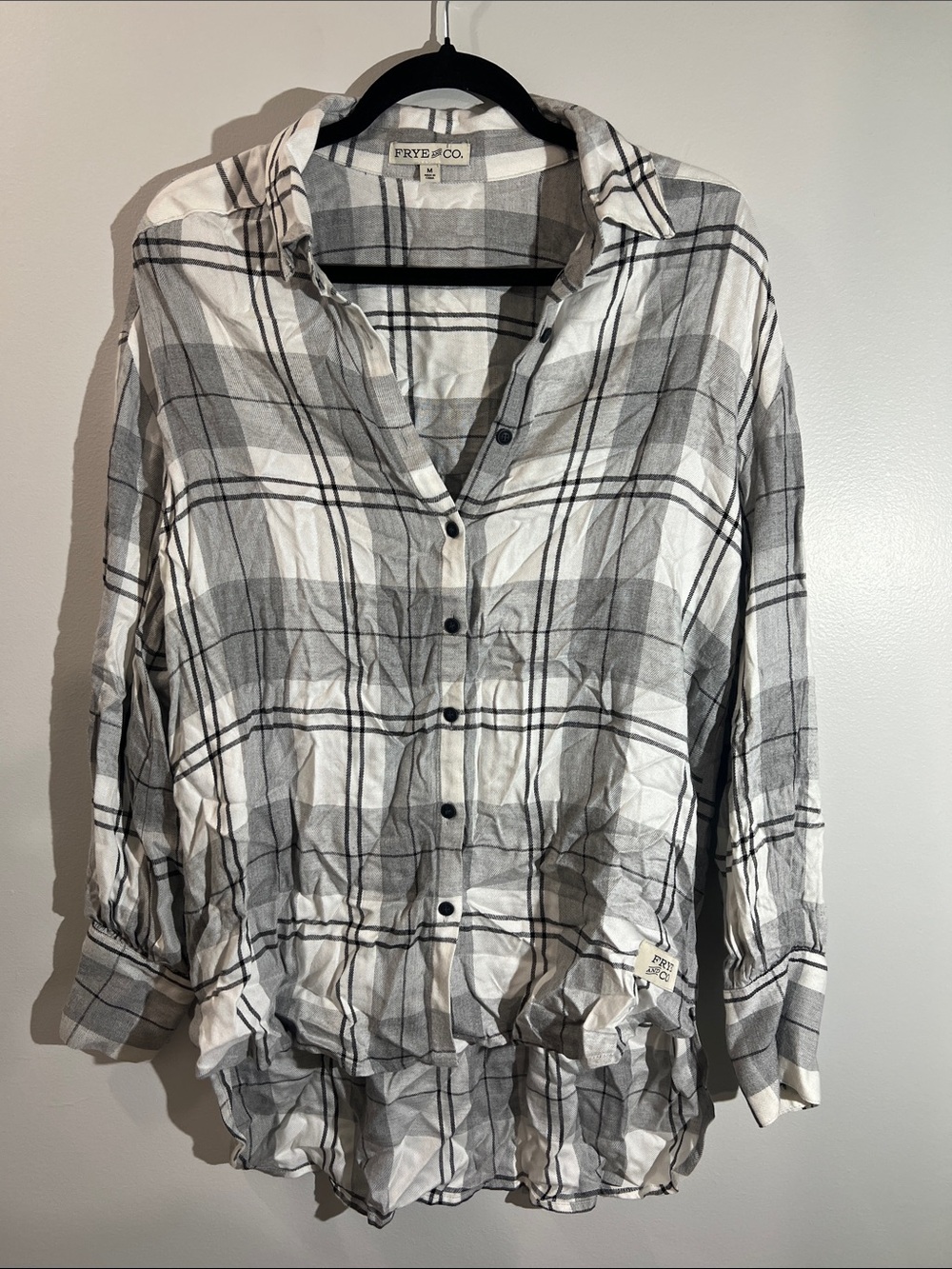 FRYE AND CO. Gray and White Plaid Button-Down Shirt